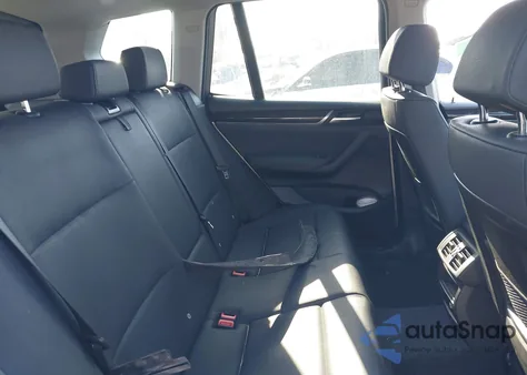 2017 BMW X3 xDrive28I z USA, uszkodzony, nr VIN 5UXWX9C54H0T04475